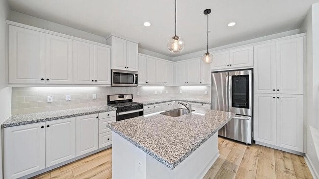 Building Photo - 3645 E Delight Paseo