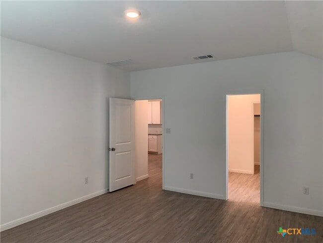 Building Photo - 458 Fairy Duster Dr