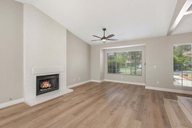 Building Photo - 42994 Agena St