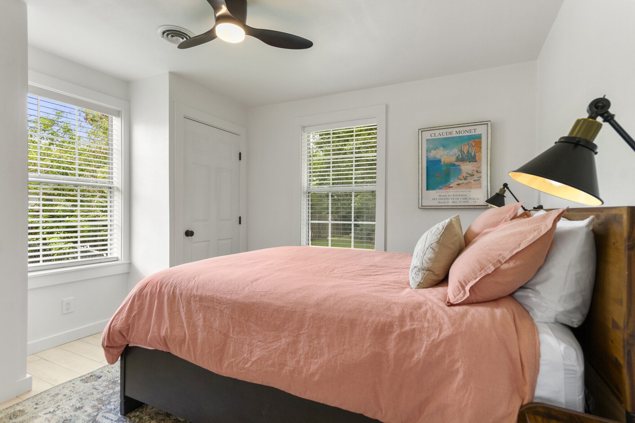 Building Photo - 4300 N 9th Ave