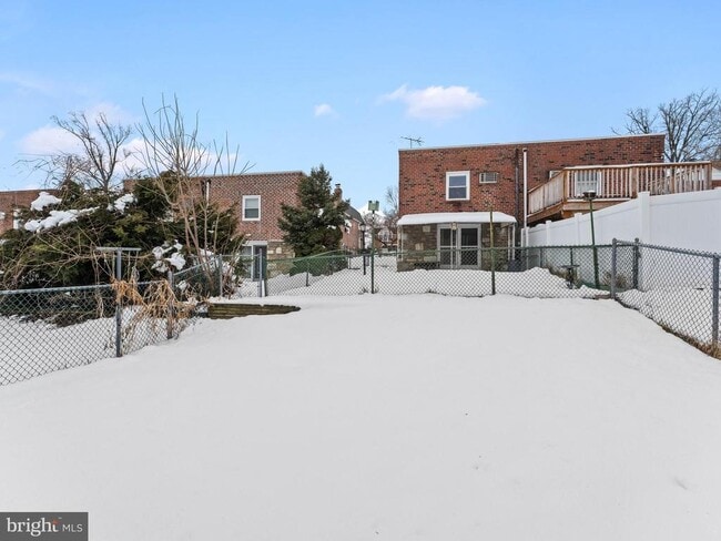 Building Photo - 912 Bergen St