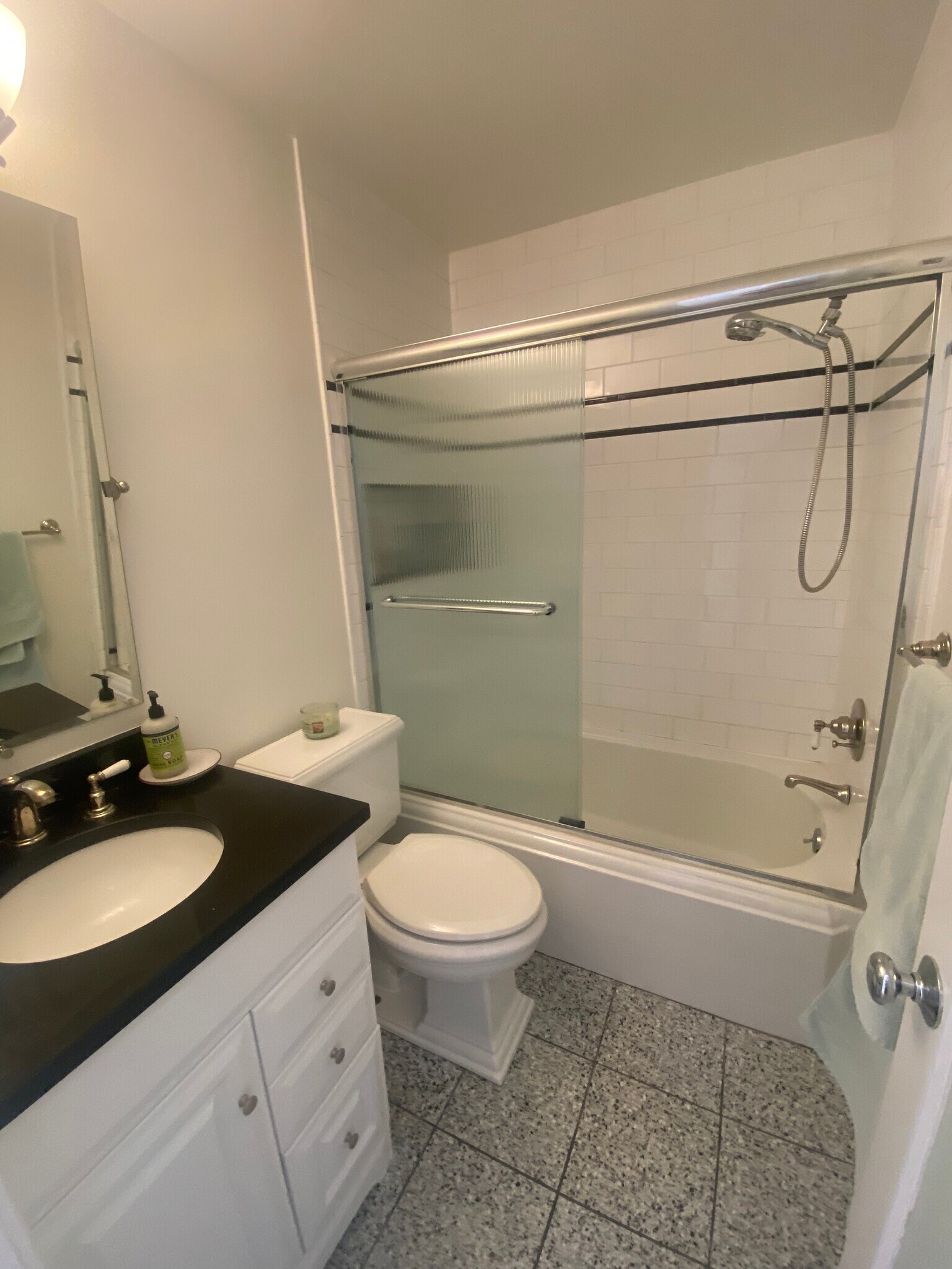 Building Photo - 2103 N Rolfe St