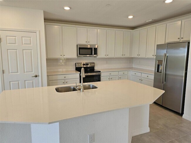 Building Photo - 10031 Crooked Crk Dr