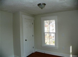 Building Photo - 1100 Highland View Ave