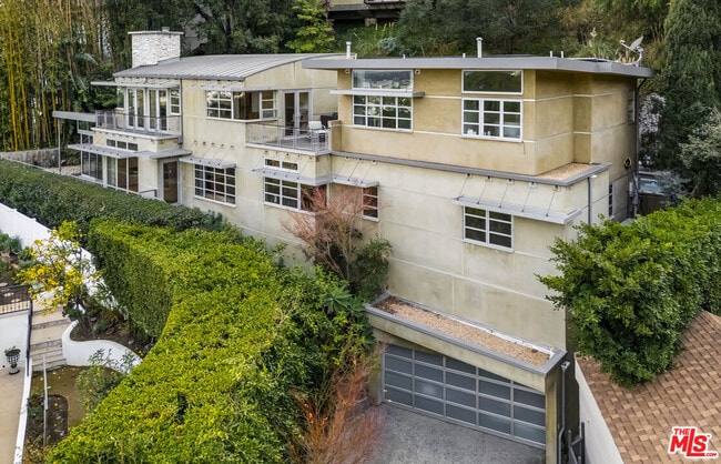 Building Photo - 1625 N Crescent Heights Blvd