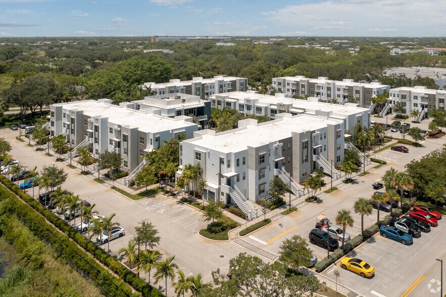 Bell at Broken Sound 5500 Broken Sound Blvd NW Boca Raton FL 33487