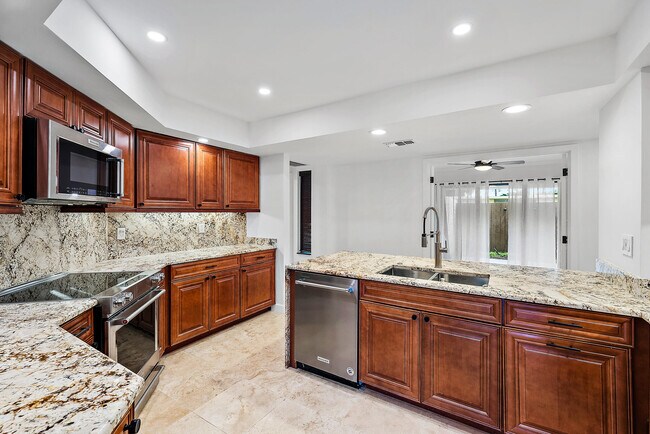 Building Photo - 1141 Marine Way E