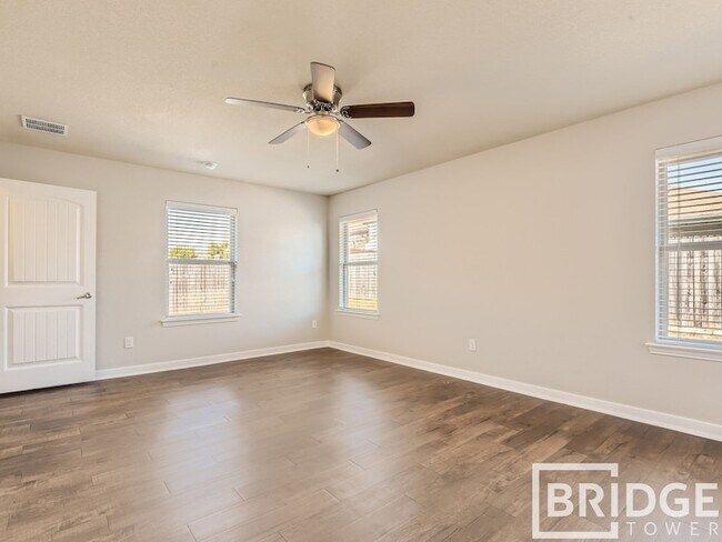Building Photo - 9212 Abaco Way