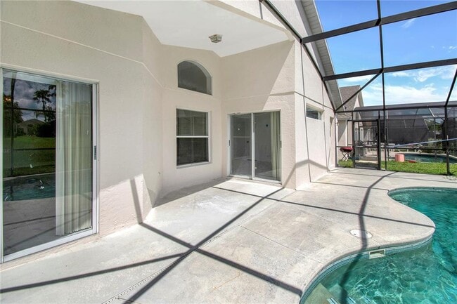 Building Photo - 236 Langham Dr