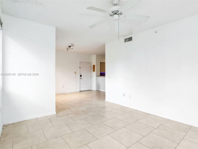 Building Photo - 1180 Reserve Way