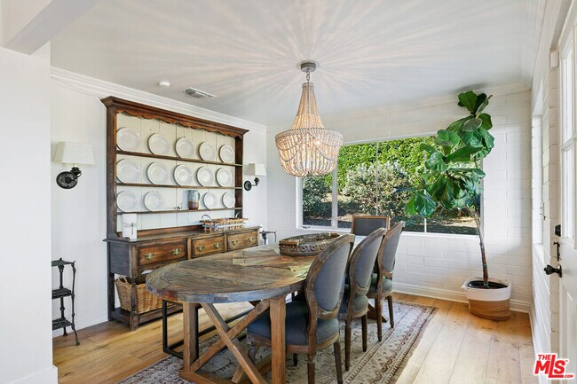 Building Photo - 26887 Sea Vista Dr