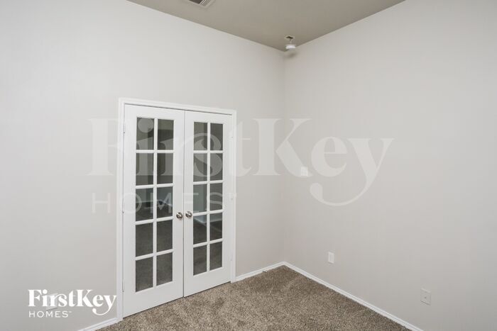 Building Photo - 516 Trailblazer Rd