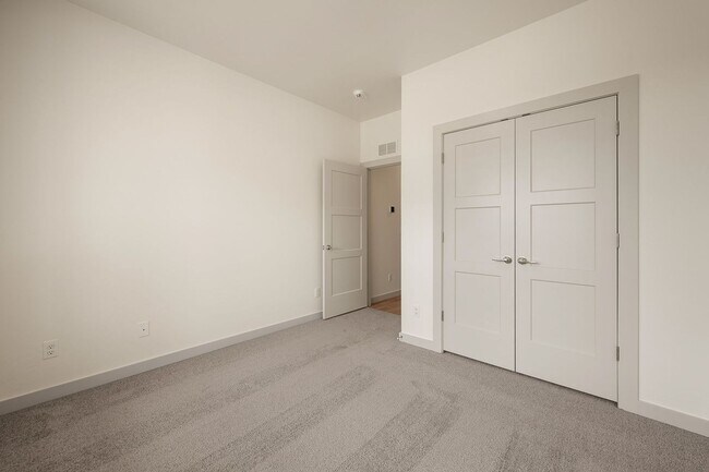 Building Photo - 4909 Misty Wood Ln