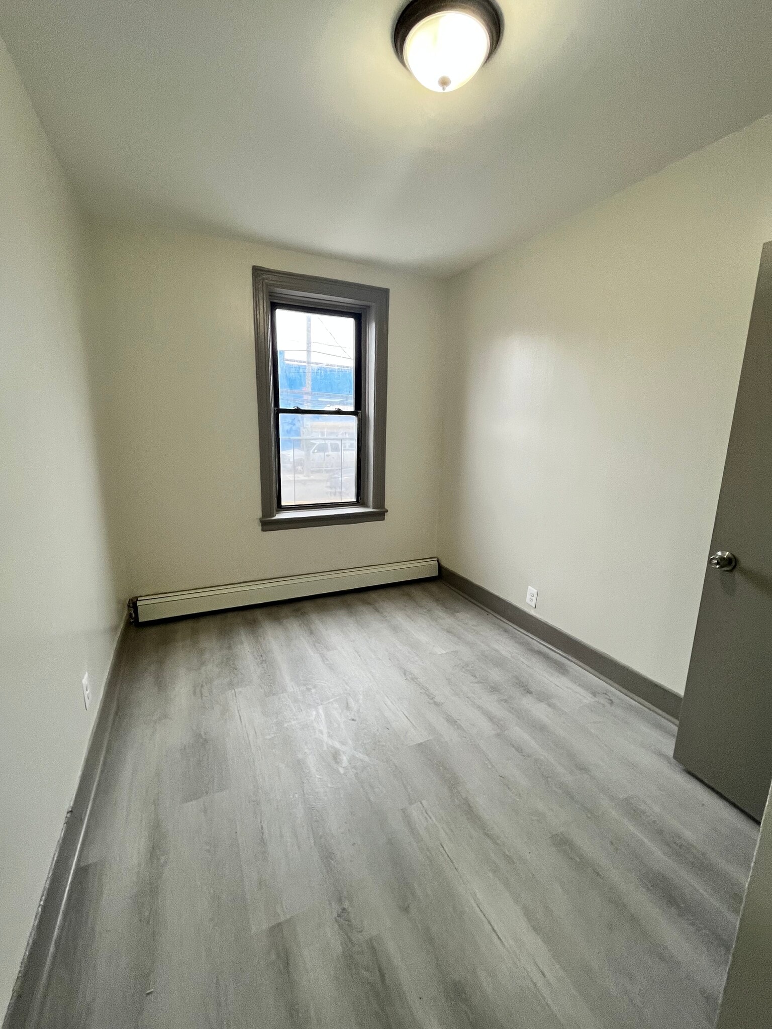 838 Communipaw Ave 1F - 818 Communipaw Ave