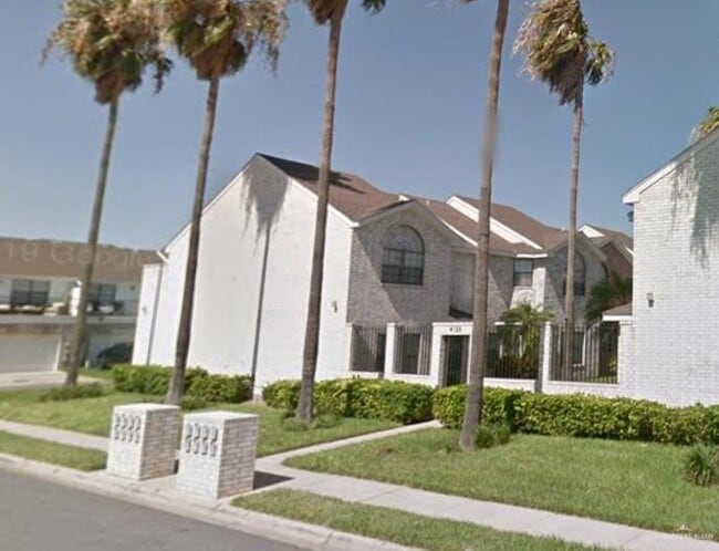 Building Photo - 19 N 12th St