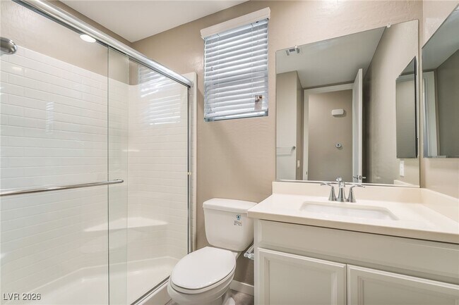 Building Photo - 779 Glistening Lgt Ct