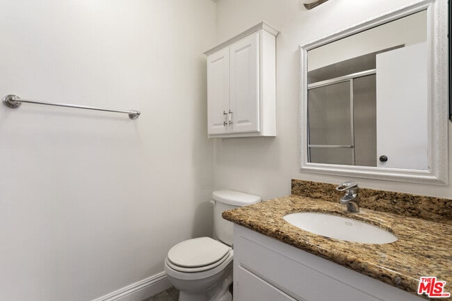 Building Photo - 11947 Kiowa Ave