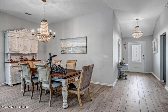 Building Photo - 11533 Red Koi Dr