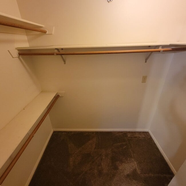 Building Photo - Charming Duplex in Cedar City