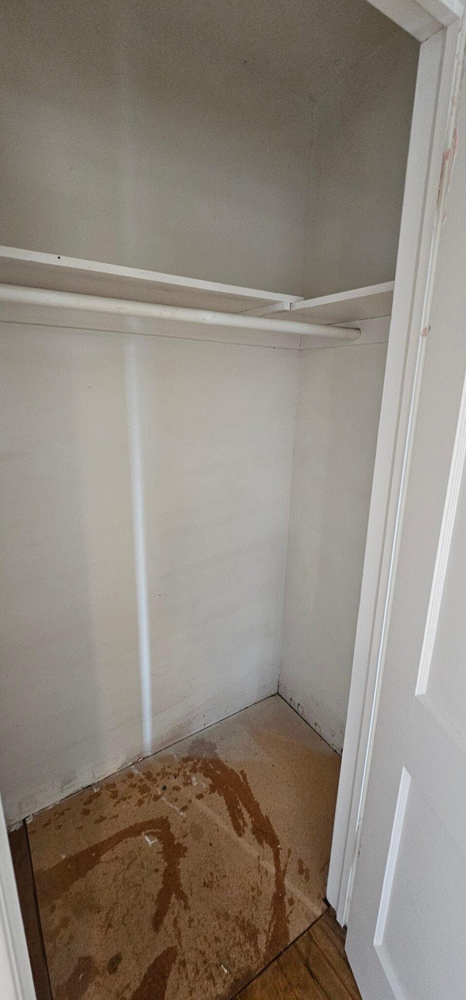 Building Photo - 4504 Terrace St