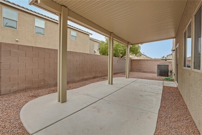 Building Photo - 6714 Boom Town Dr