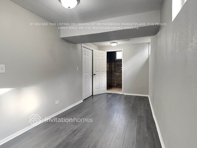 Building Photo - 1410 S Depew St