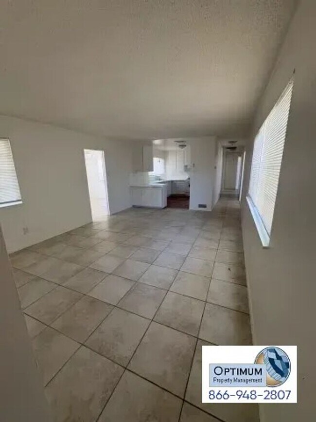 Building Photo - 13851 Pawnee Rd