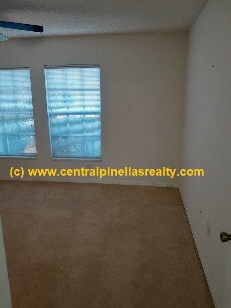 Building Photo - 3012 Brookfield Ln