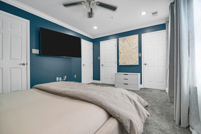 Building Photo - 5213 D St SE