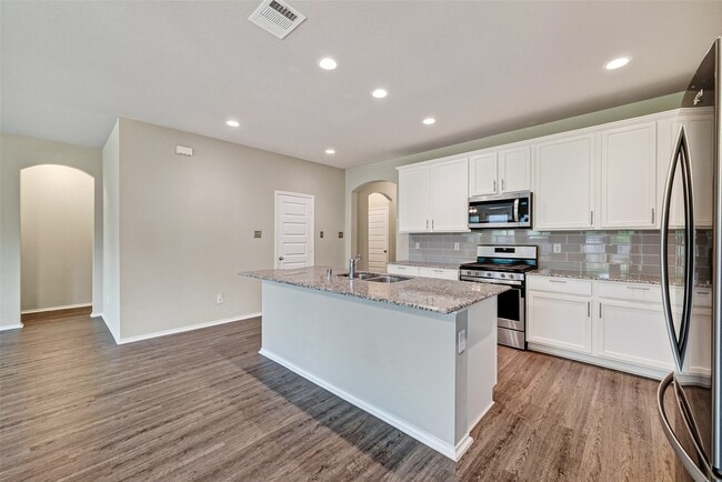 Building Photo - 2511 Sandbar Shark Ct