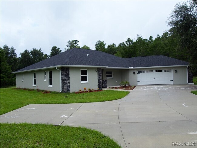 Primary Photo - 1696 E Westgate Ln