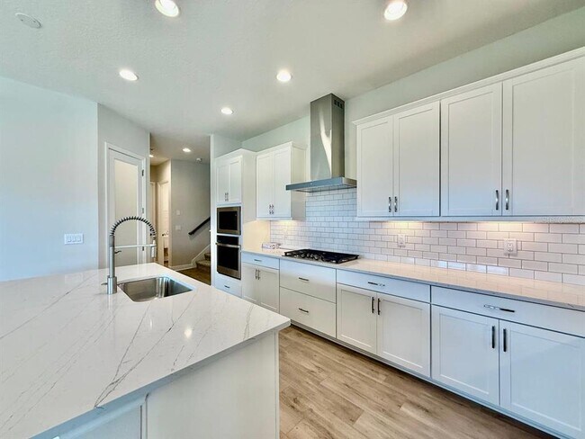 Building Photo - 35617 Stableton Ln