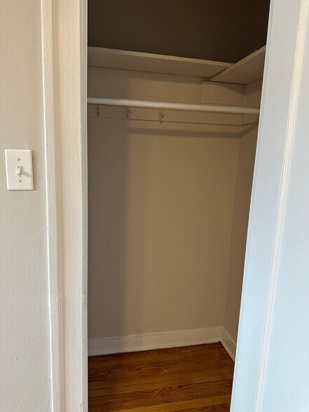 Building Photo - 1637 W Estes Ave