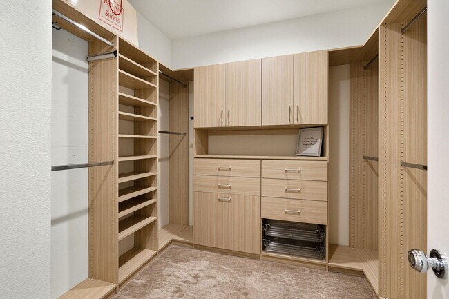 Building Photo - 410 Gold Canyon Dr