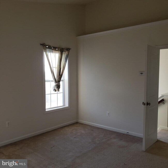 Building Photo - 23409 Berkeley Meadows Dr