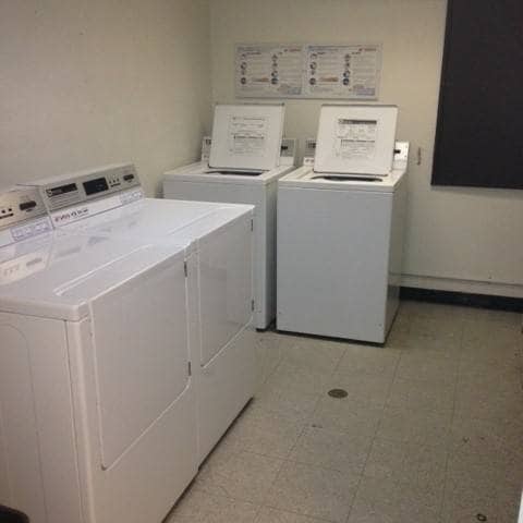 Building Photo - 3949 Los Feliz Blvd