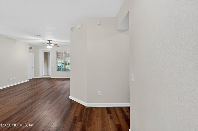 Building Photo - 11251 Campfield Dr