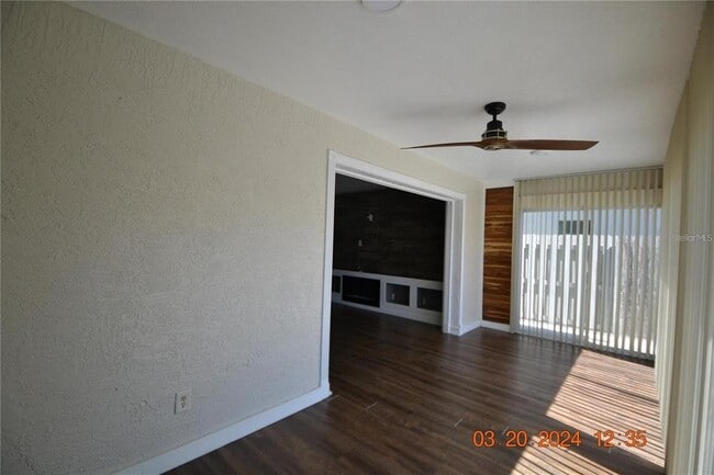 Building Photo - 2212 Stonemill Dr