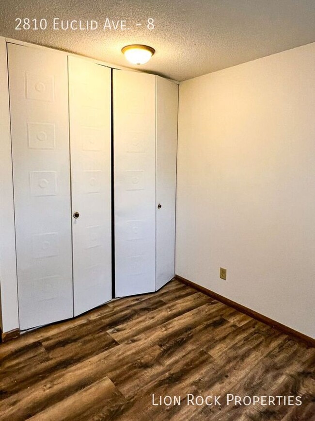 Building Photo - Comfortable & Convenient Living for $1,325...