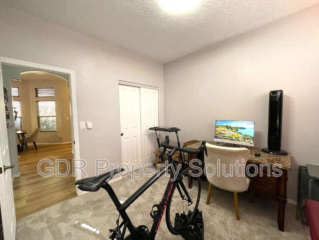 Building Photo - 13208 Pine Forest Pl NE