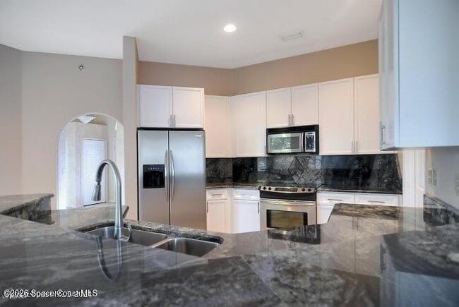 Building Photo - 704 Samuel Chase Ln