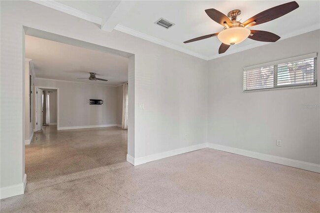 Building Photo - 3002 W De Leon St