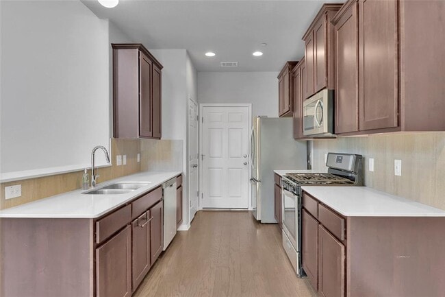 Building Photo - 1513 Catalan Rd