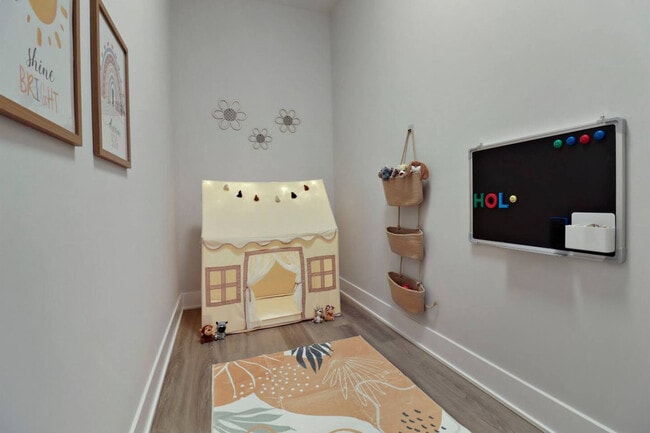 Building Photo - 28294 Ferry Rd