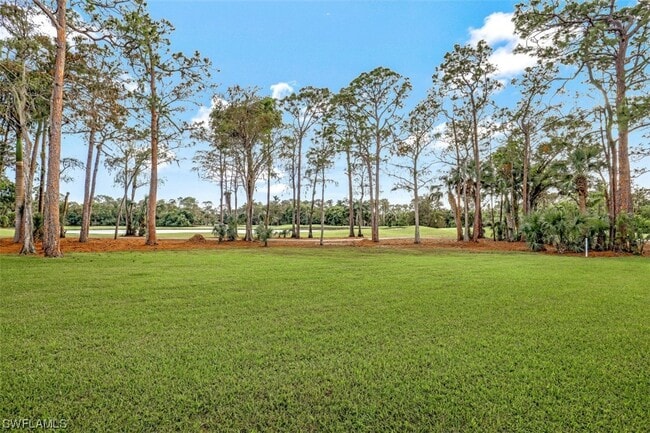 Building Photo - 228 Fox Glen Dr