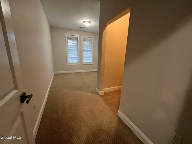 Building Photo - 130 Excelsior Ave