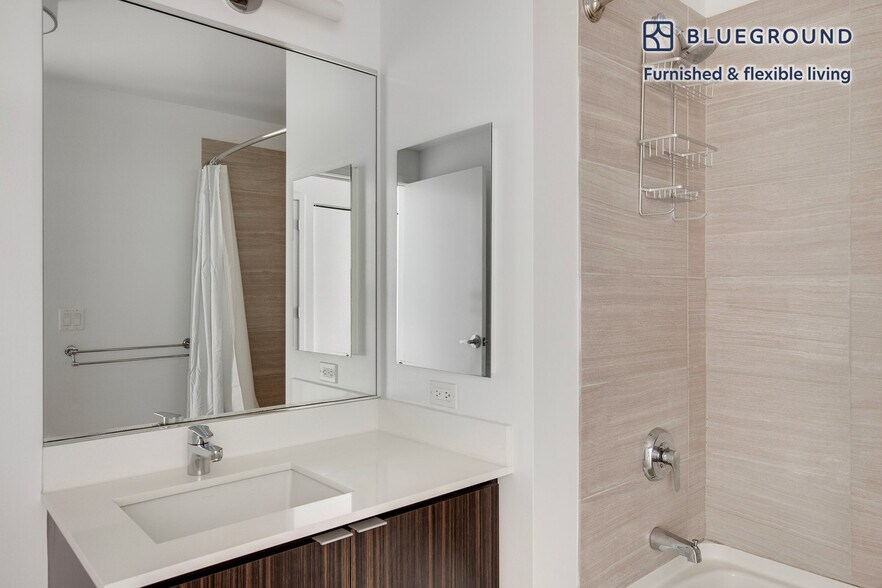 Building Photo - 201 N Garland Ct