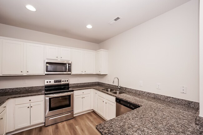 Building Photo - 146 Pumice Dr