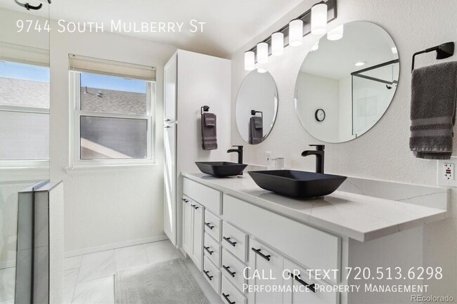 Building Photo - 9744 S Mulberry St