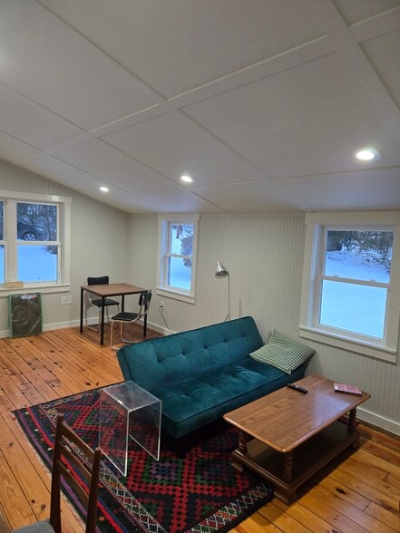 Building Photo - 143 Horner Ln